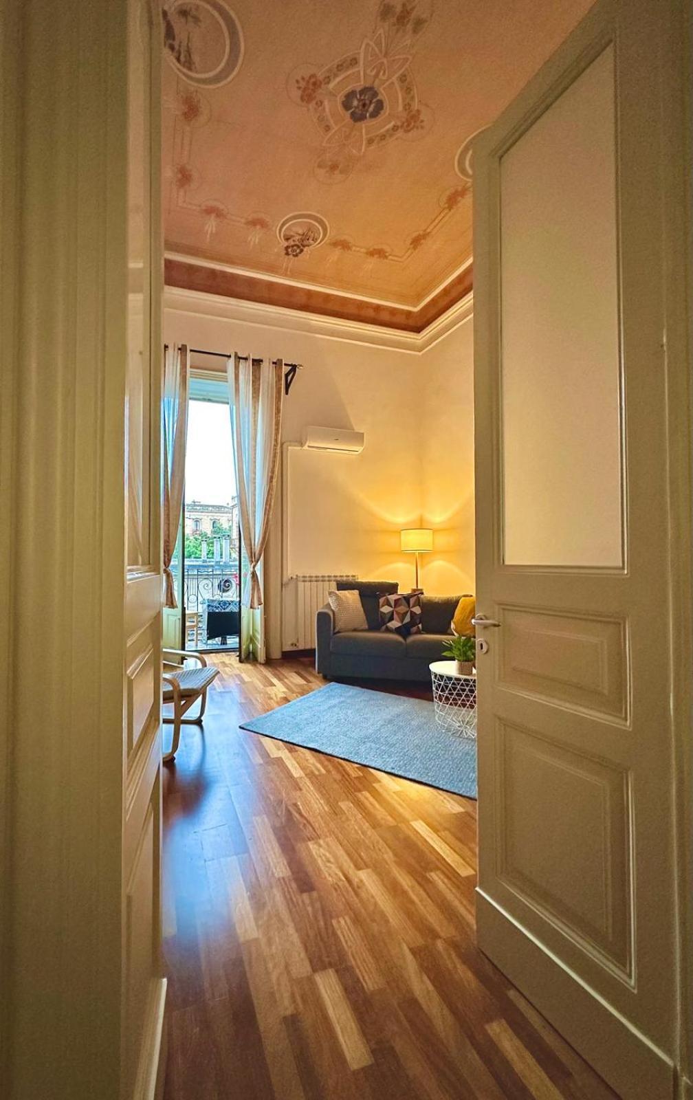 Appartamento Art Palace & Story Catania Center Esterno foto